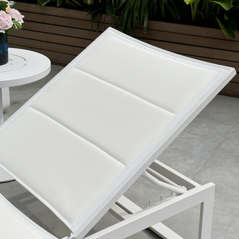 Kursi Santai Kolam Renang Mewa - Outdoor Furniture Italian ulasan dan harga
